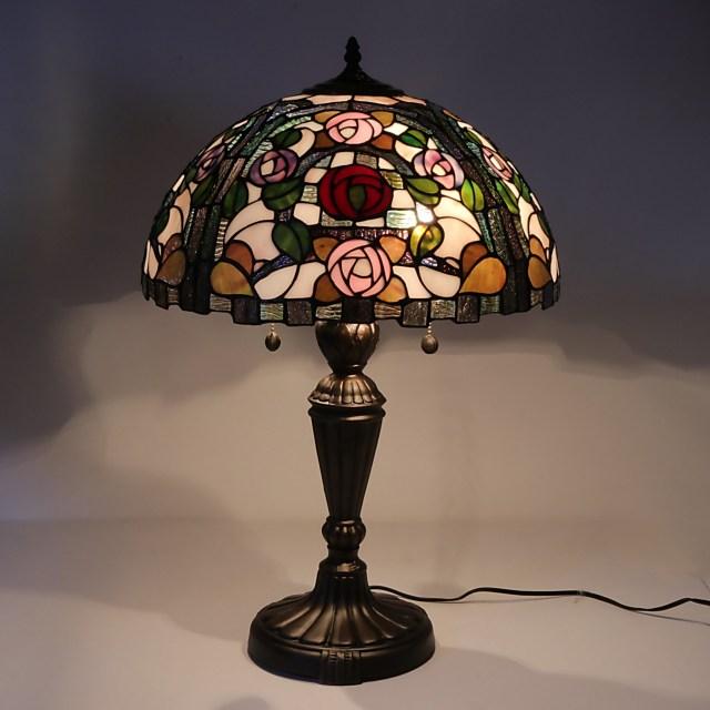 ステンドグラス ランプ スタンド ライト ローズ 高さ約62cm ステンドランプ テーブルライト おしゃれ アンティーク ガラス ナイトランプ  :int689413:雑貨屋リエット - 通販 - Yahoo!ショッピング
