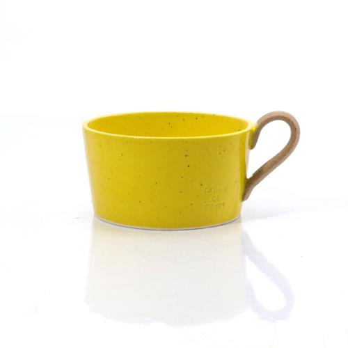 マグカップ 大きい 陶器 メガマグ 黄色 イエロー 和食器 おしゃれ スープマグ スープカップ マグ Kyt7 雑貨屋リエット 通販 Yahoo ショッピング