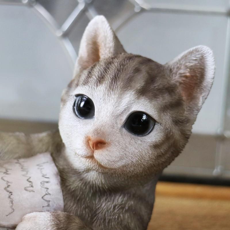 本を読む可愛い猫のオブジェ アメショ ネコ 猫 オブジェ リーディングキャット アメリカンショートヘア インテリア 置物 雑貨 レジン製 Qyl1352 雑貨屋リエット 通販 Yahoo ショッピング