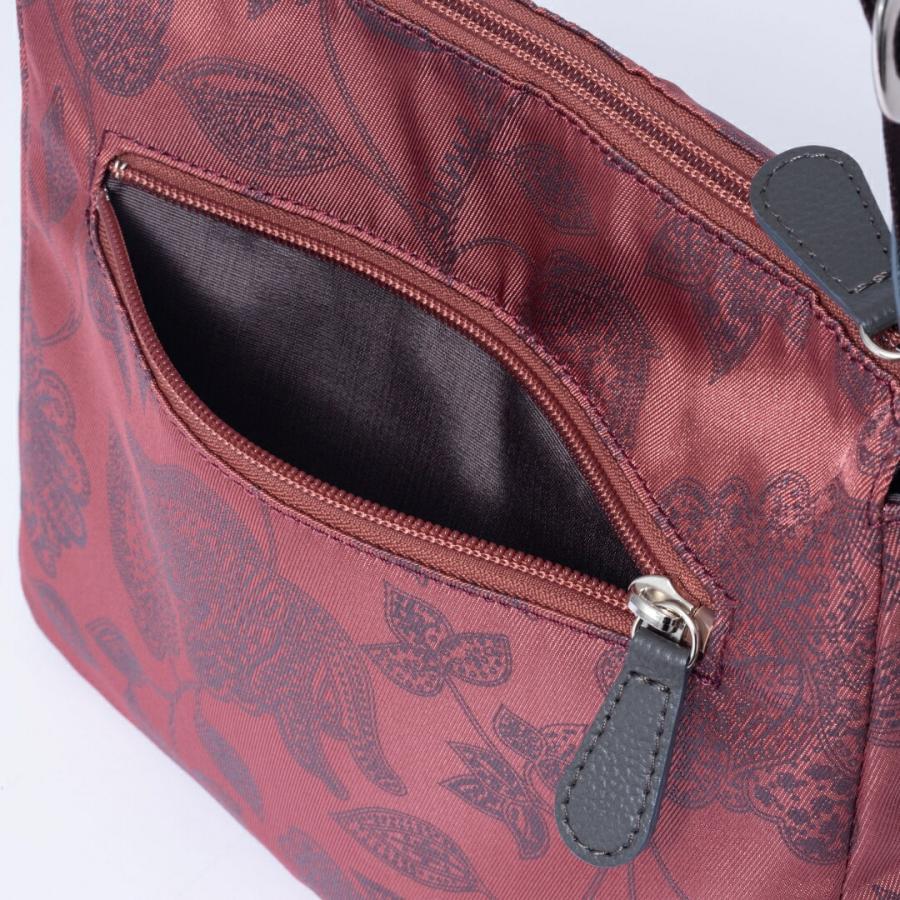 専用　本革&smile flowerショルダーバッグ Amazon | Fioretta イタリアンエンボス 本革 花柄 クロスボディ