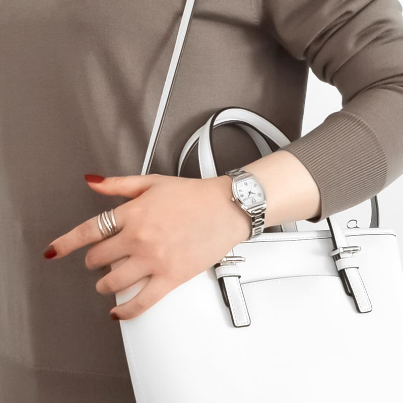 ザ・クロックハウス ビジネスカジュアル LBC1005-WH1A レディース 腕時計 ソーラー トノー ステンレス ホワイト 雑誌掲載 着用モデル | THE CLOCK HOUSE | 16