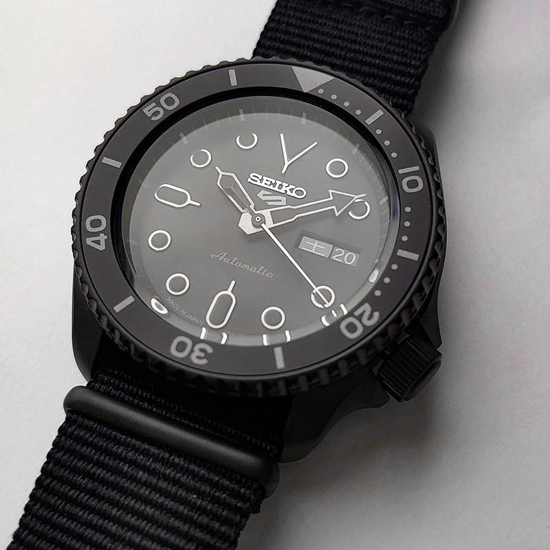 Seiko 5 セイコー 5スポーツ ストリート SBSA025 メンズ 腕時計
