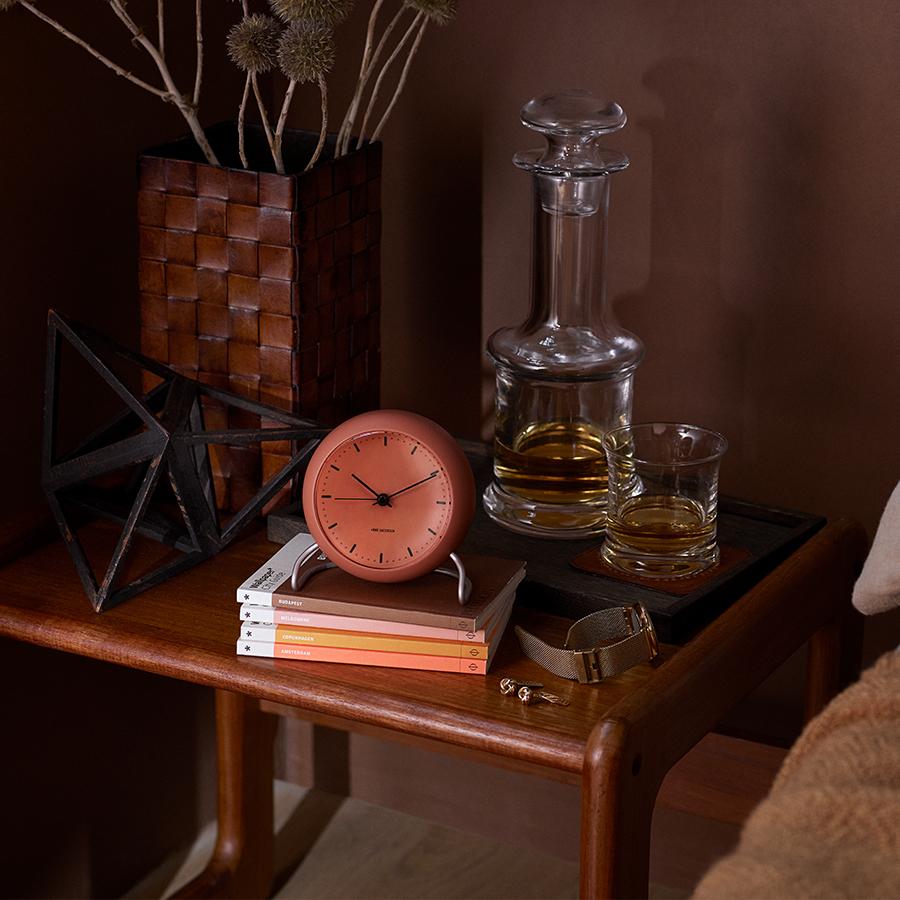 インテリア時計 ARNE JACOBSEN TEBLE CLOCK3 テーブルクロック ベージュギフト プレゼント 時計 置き時計