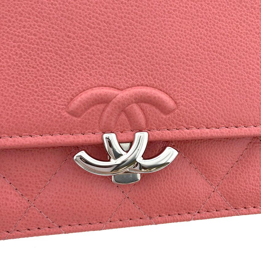 シャネル マトラッセ チェーンウォレット ハーフココ ピンク 財布 チェーン 肩掛け 斜め掛け Chanel レザー シルバー金具 ショルダーバッグ 中古 Snt The Gold ショッピング ヤフー店 通販 Yahoo ショッピング