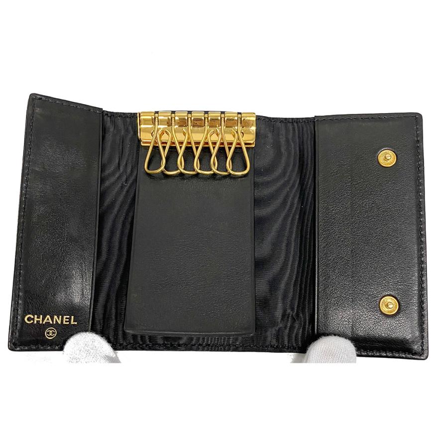 【美品】 シャネル CHANEL キャビアスキン 6連 キーケース ゴールド金具 CHANEL（シャネル） キーケース 6連 6フック キャビアスキン レザー