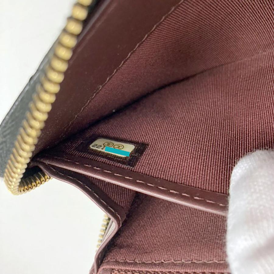CHANEL（シャネル） ラウンドファスナー長財布 マトラッセ キャビア
