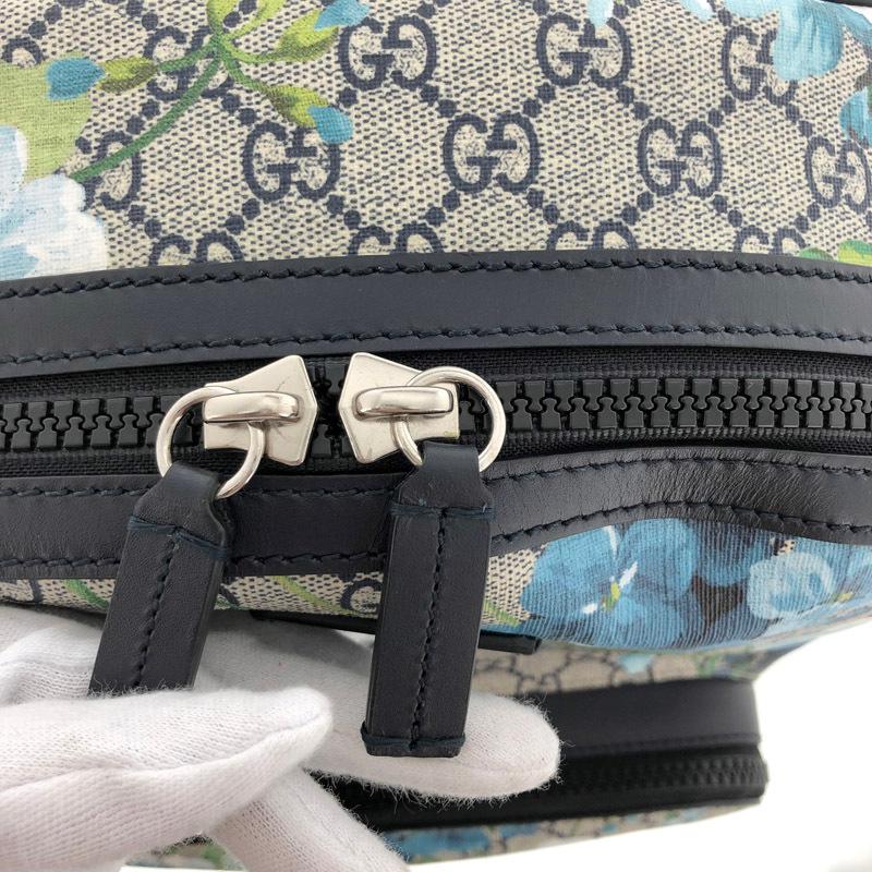 グッチ GGスプリーム ブルームス フラワー バックパック 青 ベージュ ...