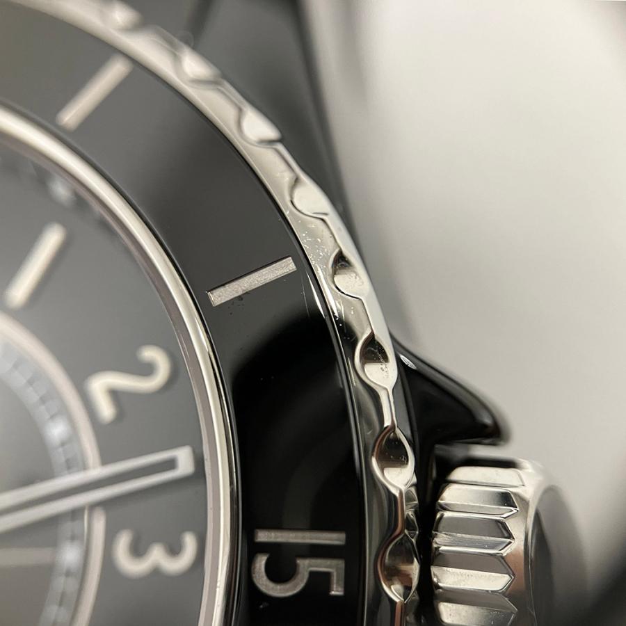 CHANEL J12 H5697 ジェイトゥエルヴ 38mm 自動巻き ブラック CHANEL J12 H5697 ジェイトゥエルヴ 38mm 自動巻き ブラック