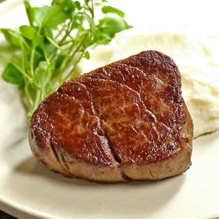 グラスフェッドビーフ シャトーブリアンステーキ 150g 【ミートガイPremium】ステーキ肉 牛ヒレステーキ 牧草飼育牛肉　牧草牛 ステーキ ヒレ ヒレ肉 |  | 02