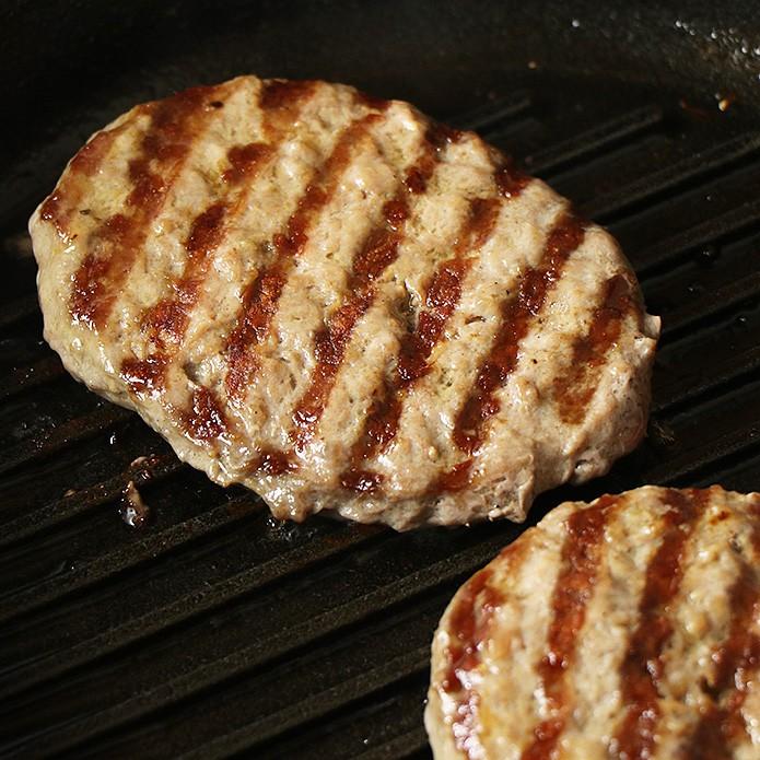 グラスフェッドビーフ ハンバーガー用ビーフパティ 100g×4枚　ポイント消化 |  | 03