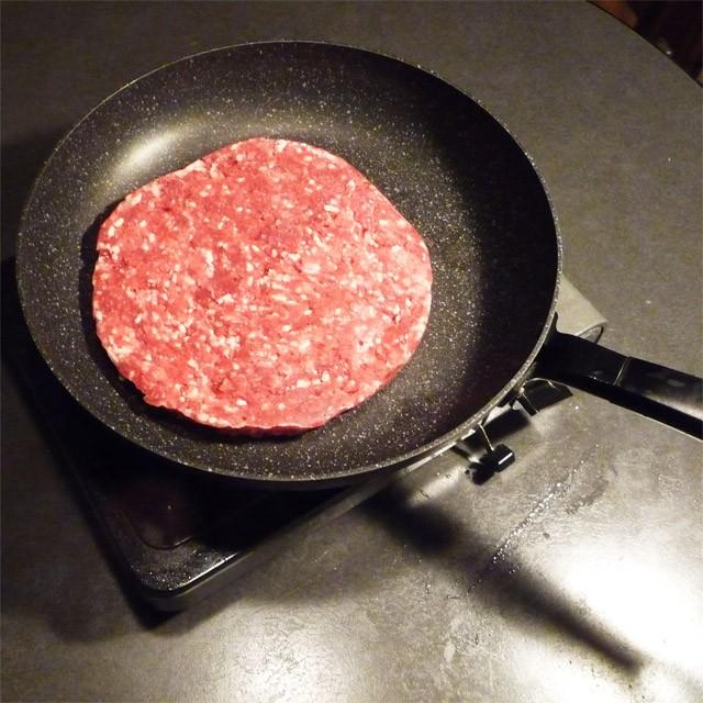 グラスフェッドビーフ　特大ハンバーガーパティ 450g |  | 01