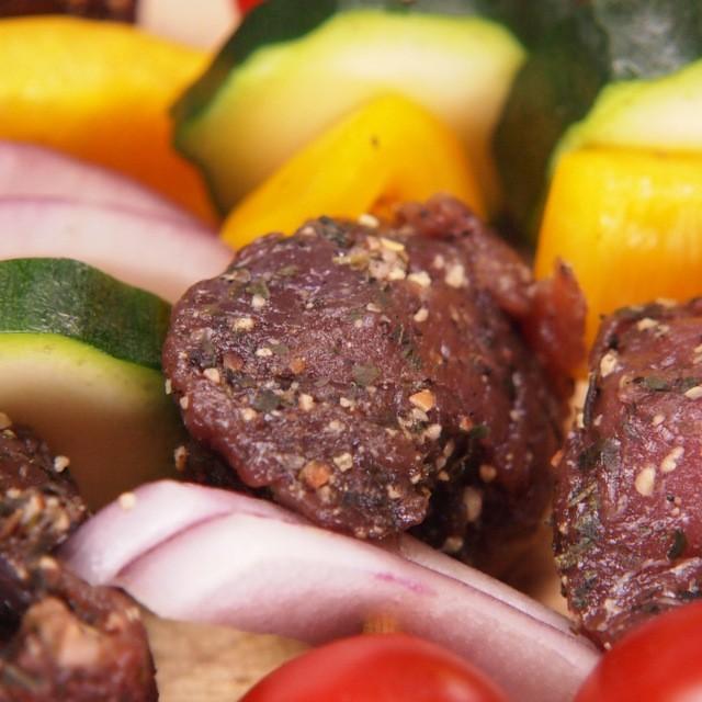 ポイント消化 竹串付き味付けカンガルーキューブ 150g カンガルー肉 肉串 ケバブ |  | 02