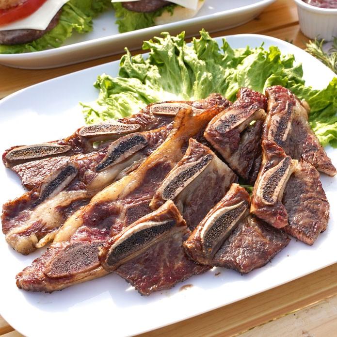 （送料無料）お手軽！バーベキューセット！　1.8kg　お得さ福袋級！/ バーベキューセット バーベキュー 肉 塊肉 BBQ食材 アウトドア キャンプ BBQセット |  | 02