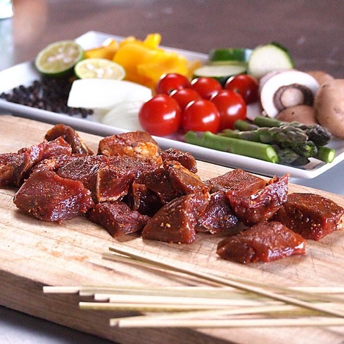 【エキゾチック】竹串付き味付け生肉キューブ5種お得セット/バーベキューセット カンガルー ワニ ポーク ビーフ 馬(送料無料) 肉 BBQ食材 アウトドア キャンプ |  | 04