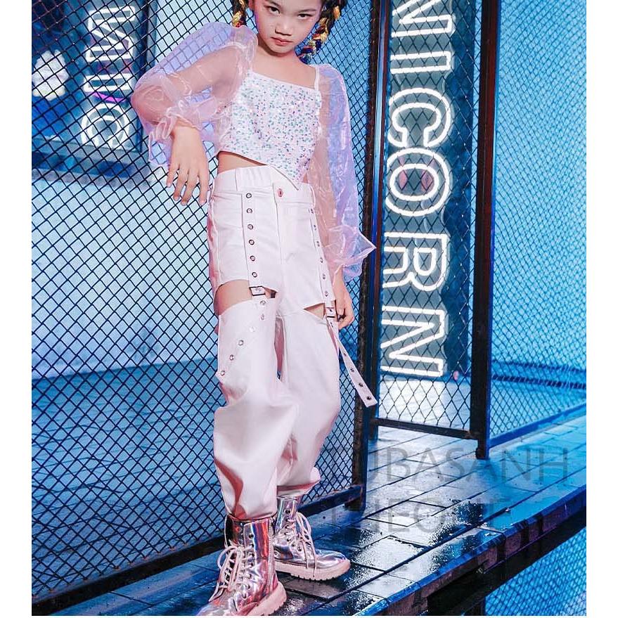世界的に有名な キッズ ダンス衣装 ヒップホップ 女の子 スパンコール キラキラ ジャズダンス 衣装 チアガールtシャツ トップス スカート セットアップ チア ダンス服 半袖 子供服 上下セット ジャッズ ダンスウェア 応援団 チアダンス 体操服 hiphop 発表会 演出服 爆売中 スパンコール メンズ ダンス衣装 キラキラ イベント 演出 パンツ チアリーディング チアガール ヒップホップ ジャズ 応援団 ステージ
