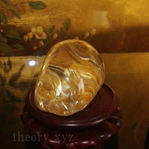 theory xyz ルチルクォーツ 宝石鑑別書付 90.7mm 置物天然 theory xyz ルチルクォーツ 宝石鑑別書付 90.7mm 置物天然