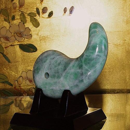 theory xyz 糸魚川翡翠 勾玉 91mm 特大 極上級 ひすい 甲府製 秋光作