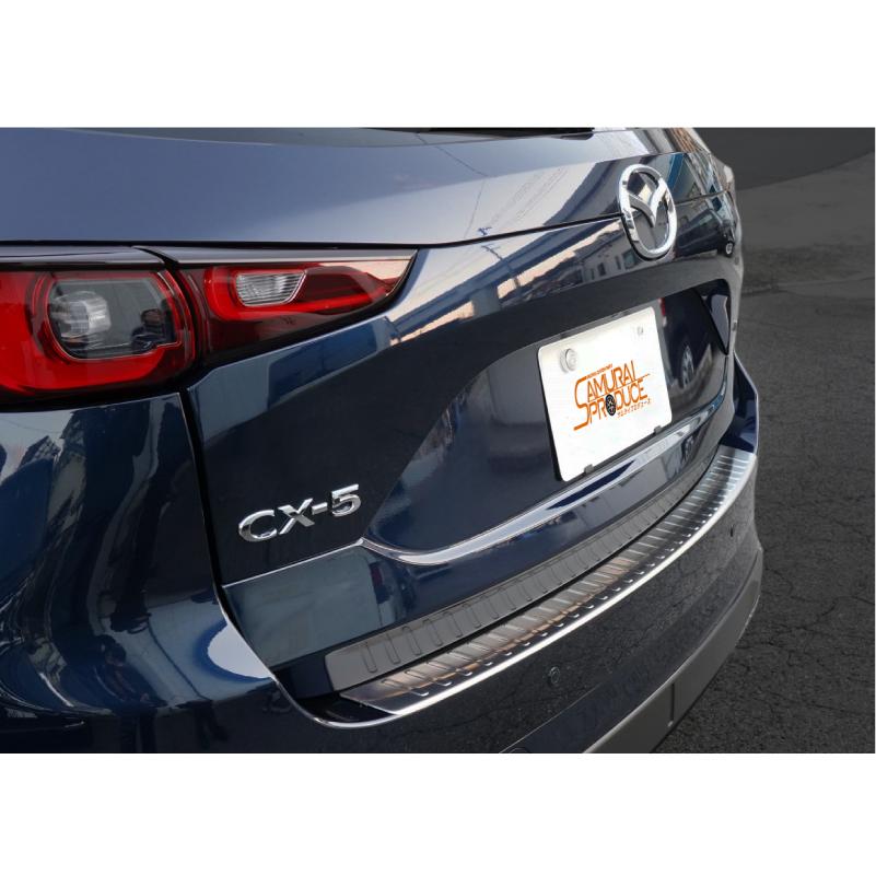 マツダ CX-5 KF系 前期 後期 リアバンパーステップガード 1P シルバー 傷が付きやすい箇所をしっかりガード :ab047-23-s:カーパーツのサムライプロデュース - 通販 - Yahoo!ショッピング マツダ CX-5 KF系 前期 後期 リアバンパーステップガード 1P シルバー 傷が付きやすい箇所をしっかりガード :ab047-23-s:カーパーツのサムライプロデュース - 通販 - Yahoo!ショッピング