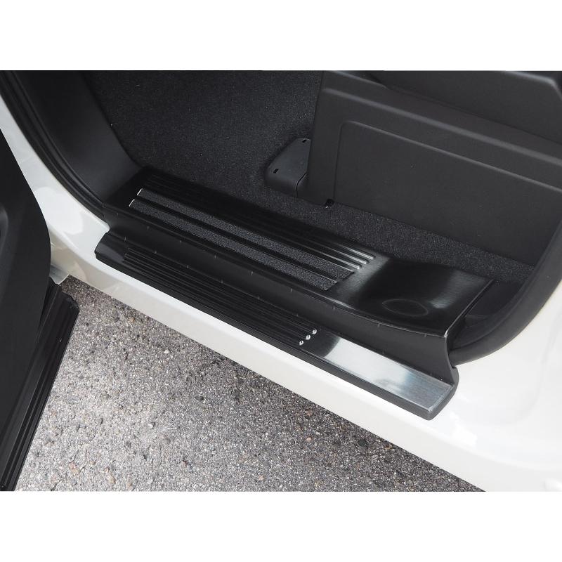 サムライプロデュース 新型デリカD:5 サイドステップ スカッフプレート