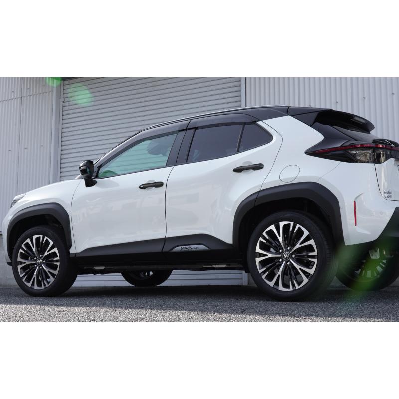 サムライプロデュース トヨタ 新型ヤリスクロス 新型ヤリス ドア