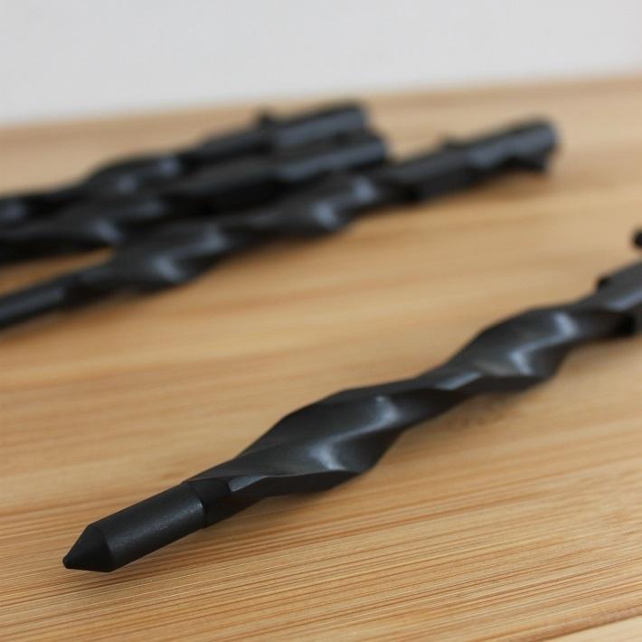 ペグ ブラック 20cm 4本 セット ジュラルミン 軽量 丈夫 おすすめ 登山 テント タープ キャンプ アウトドア おしゃれ 抜けにくい 設営 黒 キャンプ用フレペグ |  | 06