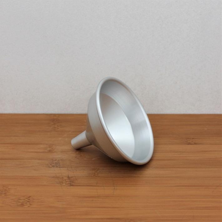 漏斗 9cm アルマイト ろうと じょうご 上合 灯油 液体 ストーブ 石油ストーブ 灯油ストーブ |  | 03