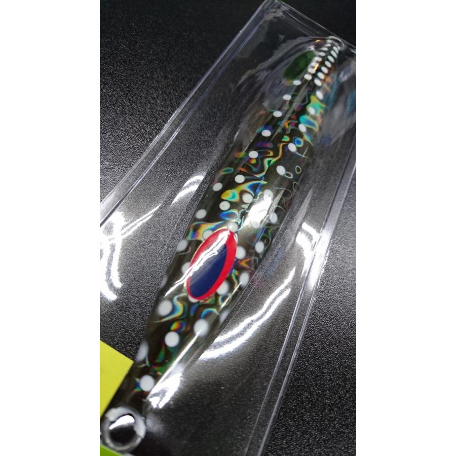 ディープライナー　スロースキップ　フラットボトム　200ｇ　マグマ　スモークヌードスポット |  | 02