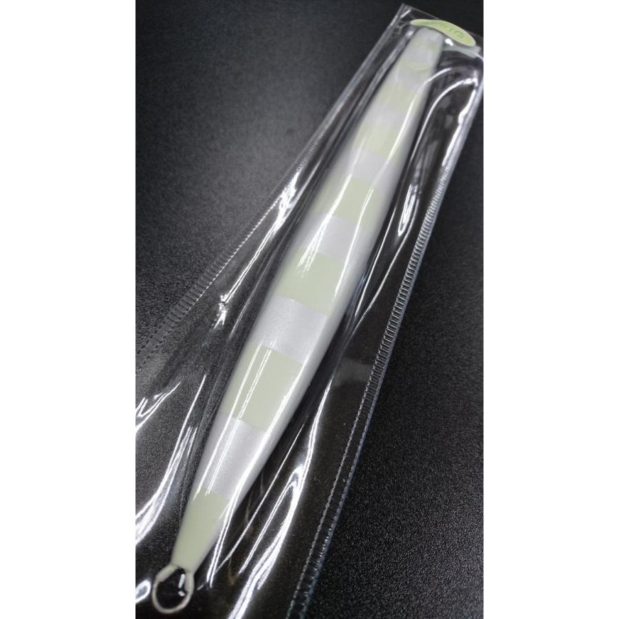 シーフロアコントロール　アーク/arc　700ｇ　アルミ　パールゼブラグロー |  | 02