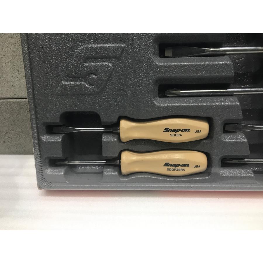 A-g005【訳あり未使用品】スナップオン ドライバーセット 7本組 A-g005【訳あり未使用品】スナップオン ドライバーセット 7本組