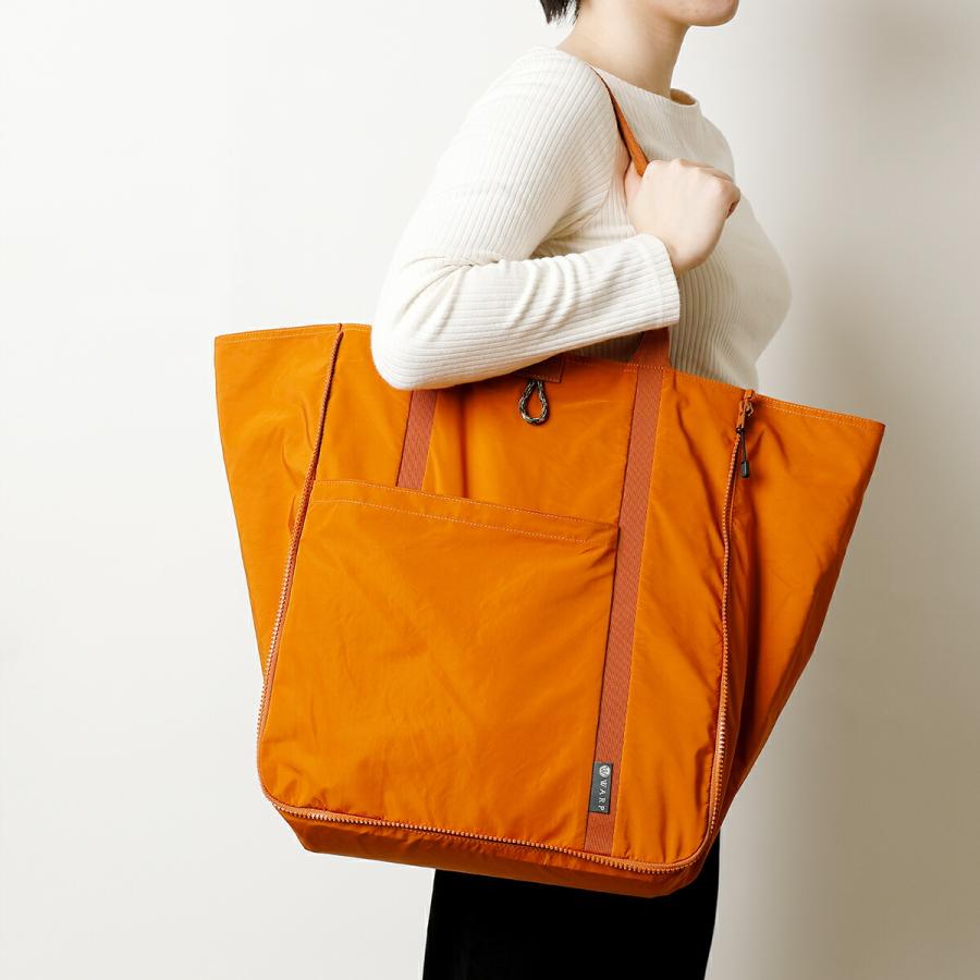 マチを広げて16倍の容量に | WARP トランスフォーム トートバッグ