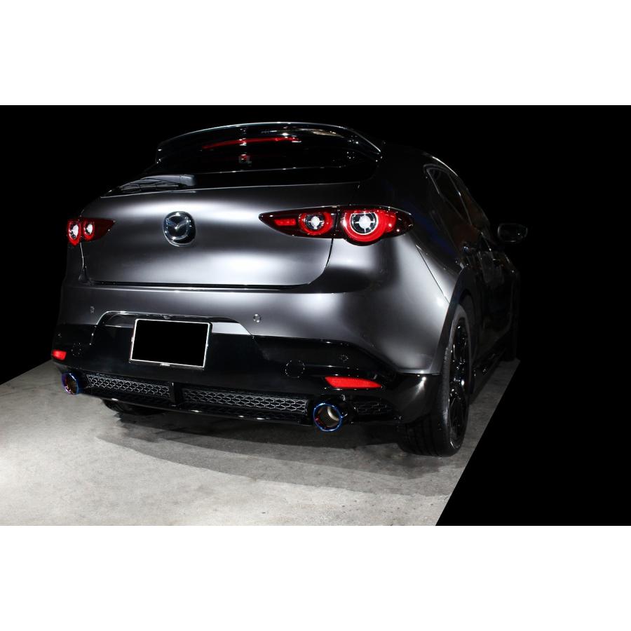 Uさん　MAZDA3 スリーキャッツ リアピース ストレート スリーキャッツ 5AA-BPEP MAZDA3 2WD ファストバック シリウス