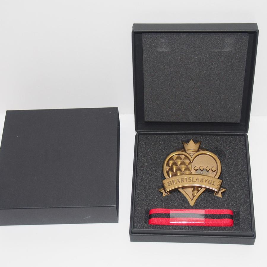 未開封品 ツイステッドワンダーランド レプリカ腕章 ハーツラビュル寮 Disney ツイステッドワンダーランド レプリカ腕章