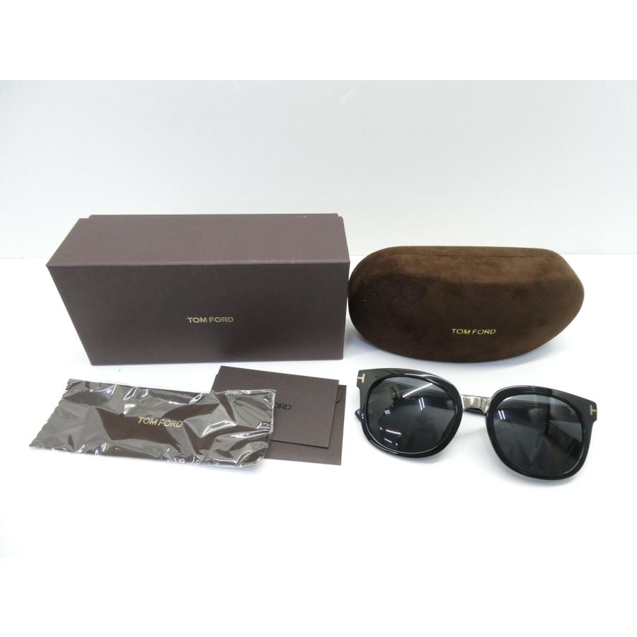 TOMFORDサングラス ケース付き TOM FORD EYEWEAR トムフォード TF479-D 55□21-145 ケース/箱付