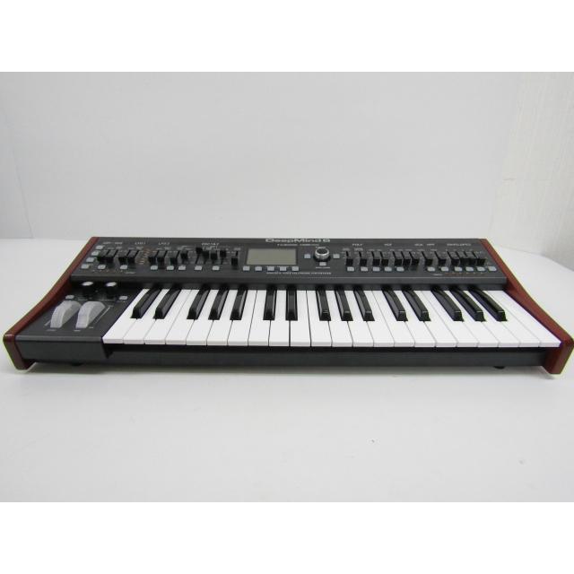 behringer ベリンガー DeepMind 6 アナログ6ボイス behringer ベリンガー DeepMind 6 アナログ6ボイス