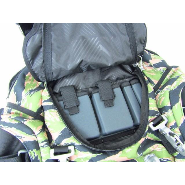Oakley オークリー Pnp Comou Kitchen Sink Backpack Tiger Camo キッチンシンク バックパック タイガーカモ N 140 Bg2973 07 スリフト 通販 Yahoo ショッピング