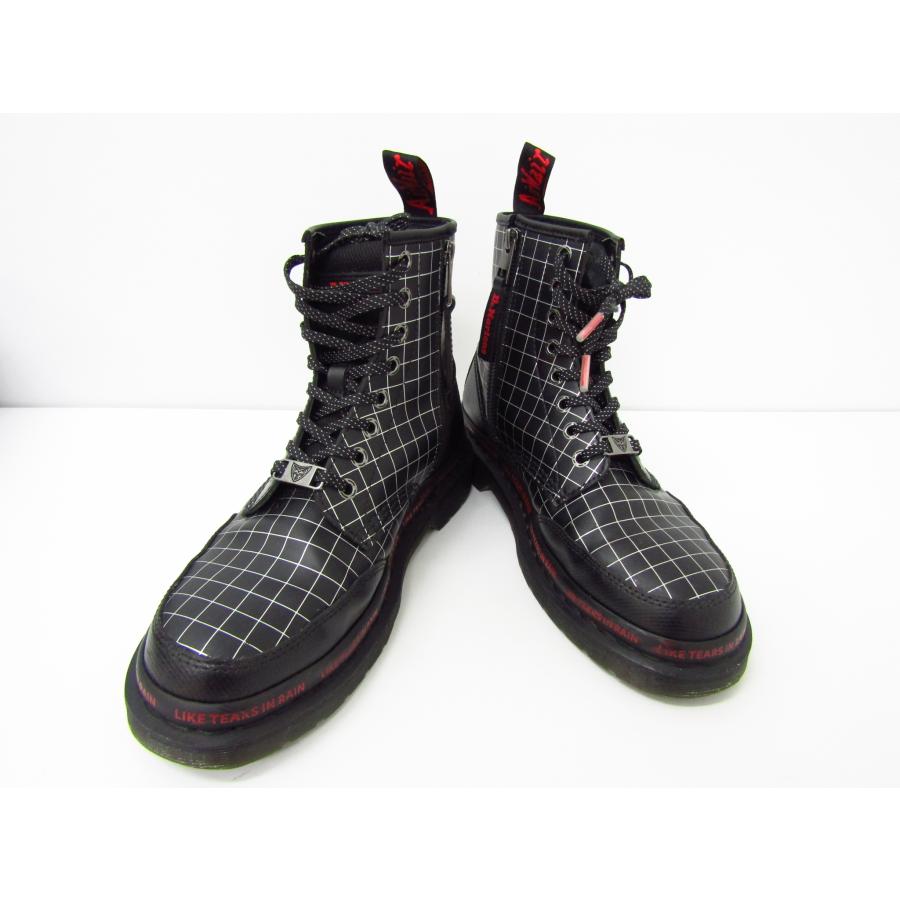 Dr.Martens ドクターマーチン ×WARNER BROS. 100TH ANNIVERSARY Dr.Martens ドクターマーチン ×WARNER BROS. 100TH ANNIVERSARY