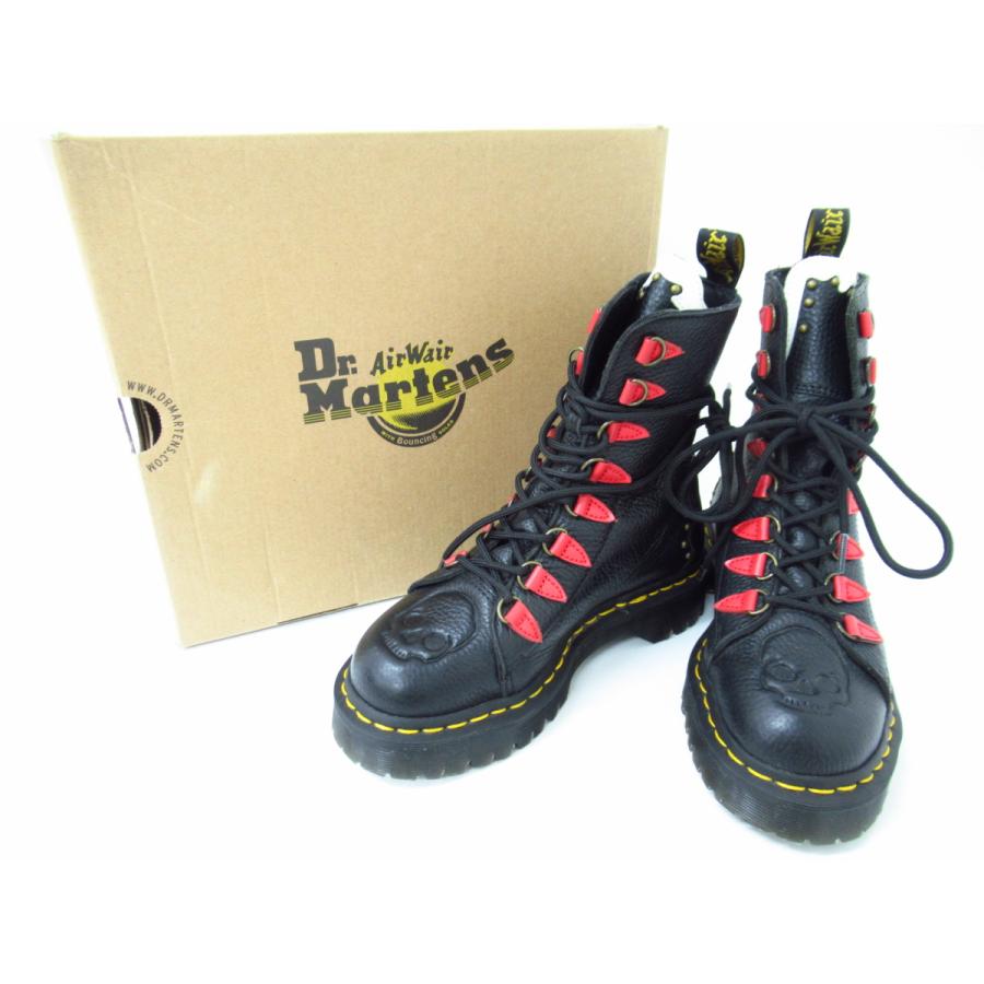 Dr.Martens ドクターマーチン NYBERG 高級花刺繍 ミルドナッパ Dr.Martens ドクターマーチン NYBERG 高級花刺繍 ミルドナッパ