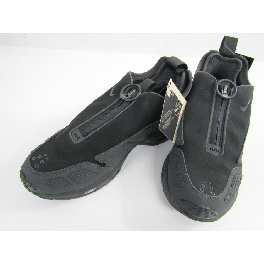 NIKE（ナイキ） W AIR MAX SNDR GTX FZ4238-001 靴 SIZE:23.5cm 