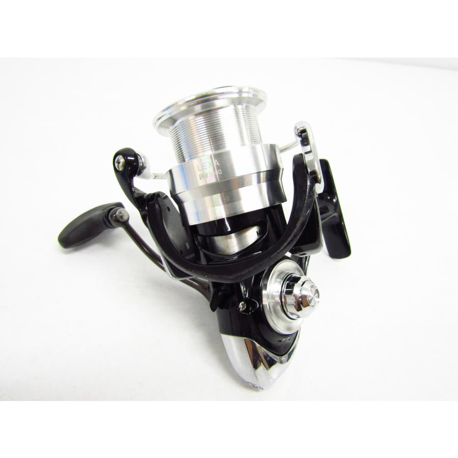 DAIWA 19LEXA LT3000-CXH スピニングリール