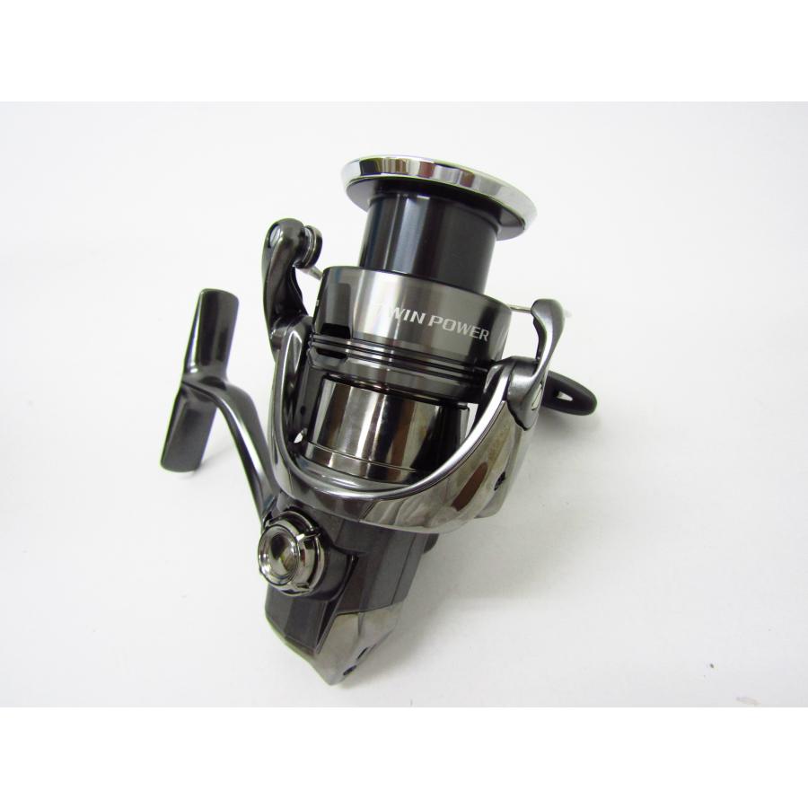 シマノ SHIMANO 24.ツインパワー C3000 リール☆SP9686 シマノ SHIMANO 24.ツインパワー C3000 リール☆SP9686