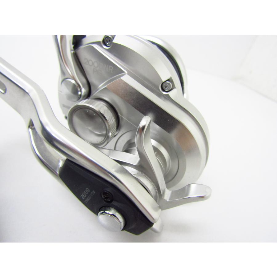 シマノ SHIMANO 17. オシアジガー 2000NRPG ベイトリール シマノ SHIMANO 17. オシアジガー 2000NRPG ベイトリール