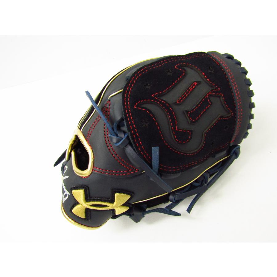 UNDER ARMOUR 未使用品 アンダーアーマー 山崎康晃モデル 野球 UNDER ARMOUR 未使用品 アンダーアーマー 山崎康晃モデル 野球