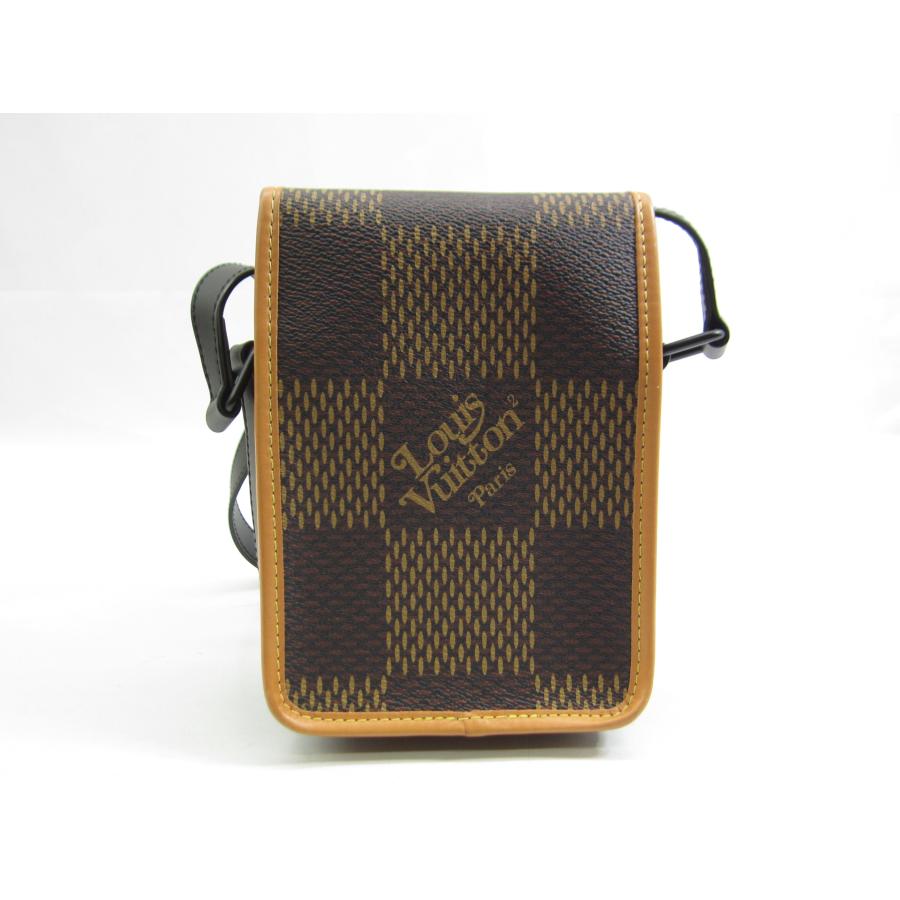 LOUIS VUITTON ルイ・ヴィトン アマゾンメッセンジャー NIGO LOUIS VUITTON ルイ・ヴィトン アマゾンメッセンジャー NIGO