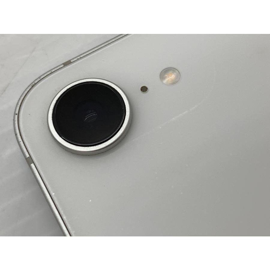 Apple Apple iPhone 16e 128GB SBM〇 ホワイト MD1R4J/A SIMロック無し