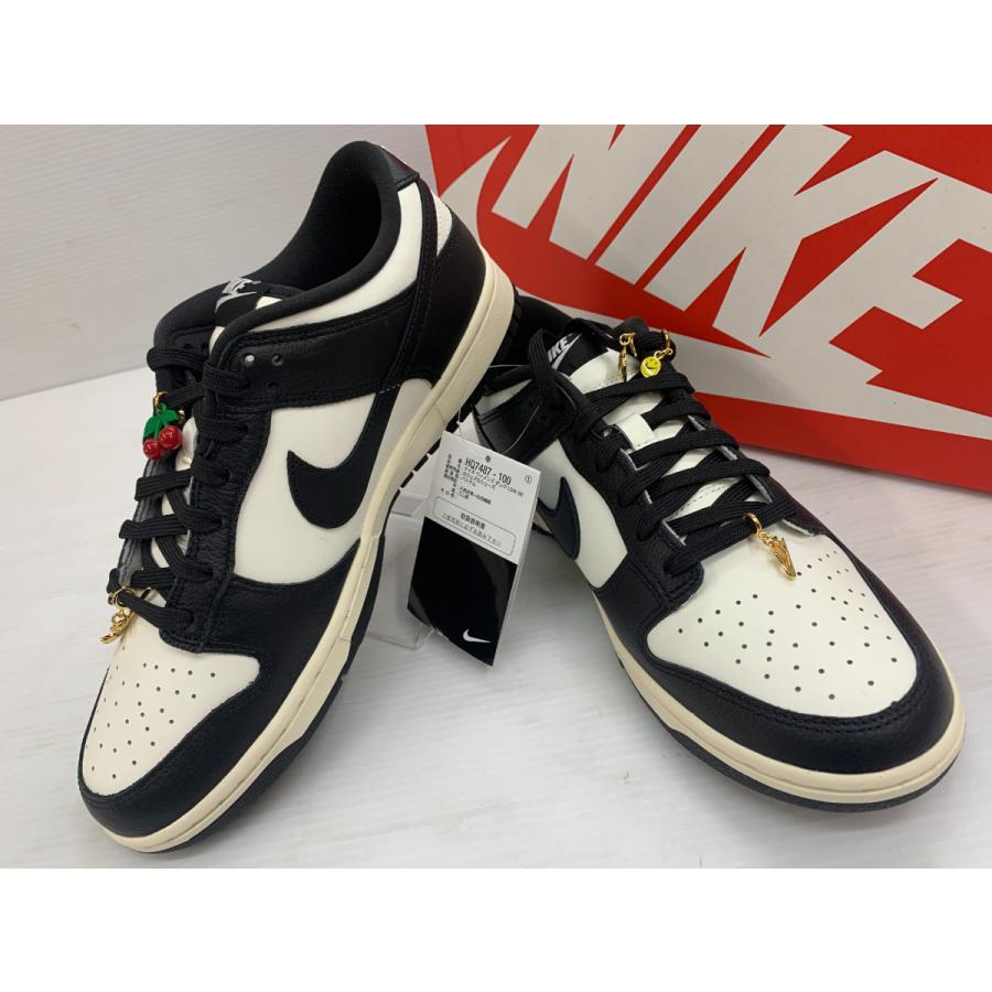 NIKE（ナイキ） WMNS DUNK LOW SE ダンク ロー 
