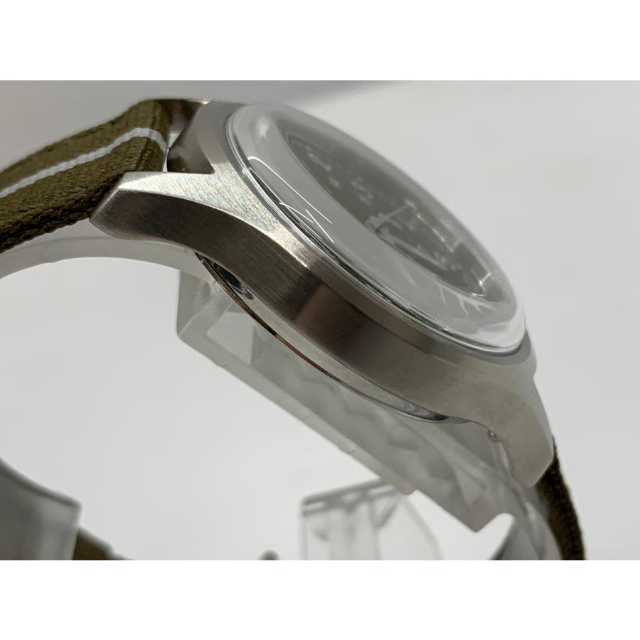TIMEX（タイメックス） MK1 メカニカルキャンパー TW2U6900 腕時計 手 
