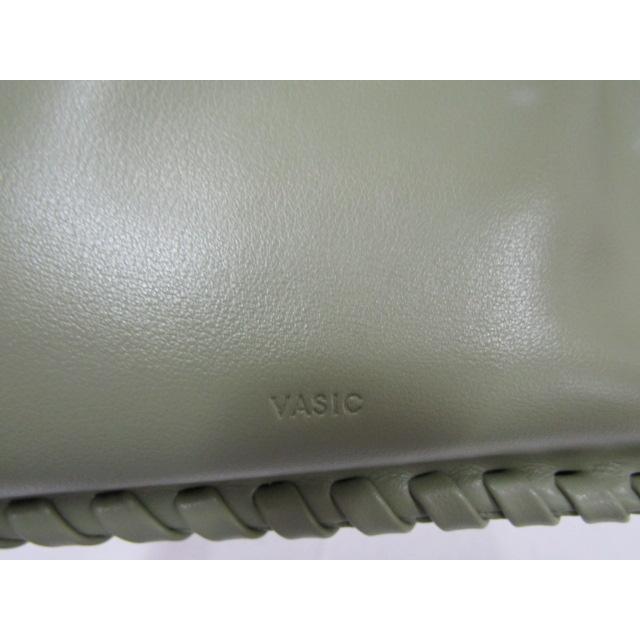 VASIC（ヴァジック） レザーショルダーバッグ グリーン 若草色 中古品