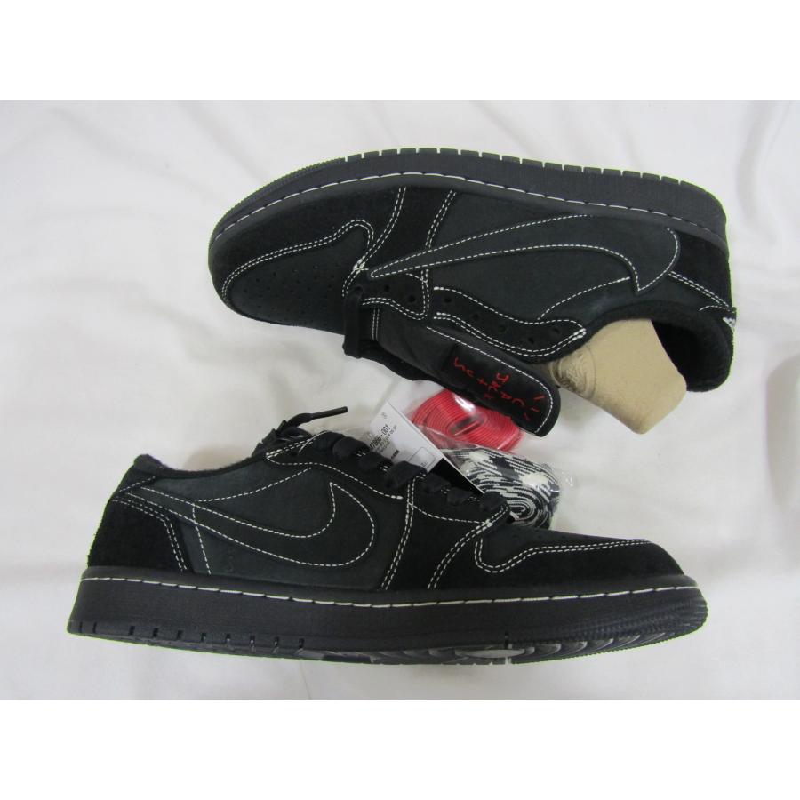 美品 Travis Scott × NIKE ブラックファントム