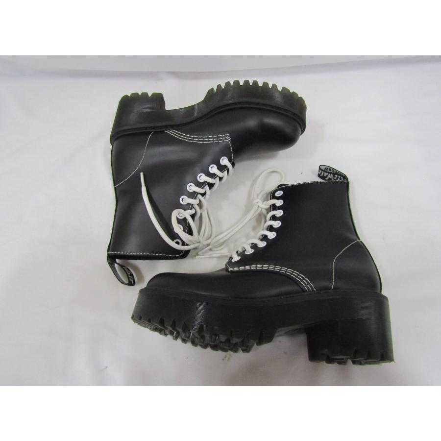 Dr.Martens（ドクターマーチン） ホワイトステッチ 8ホールブーツ KV