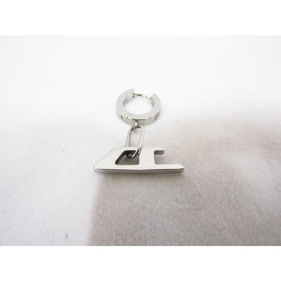 【新品未使用】 DIESEL シルバー ピアス 箱付き DIESEL ディーゼル Dロゴ ステンレススチール フープピアス